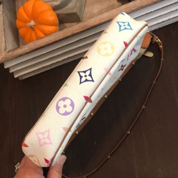 SOLD - Picture 7 of 8